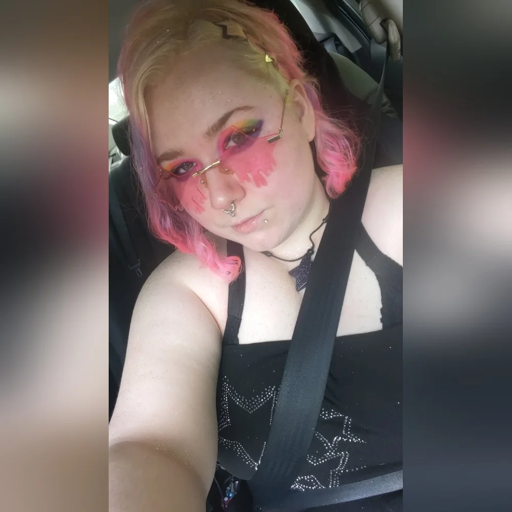 Meet Lyza! - Picture 2 of 3